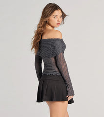 2000s Classic Off-The-Shoulder Texture Crop Top