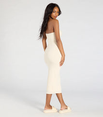 Simply Chic Strapless Ribbed Knit Midi Dress
