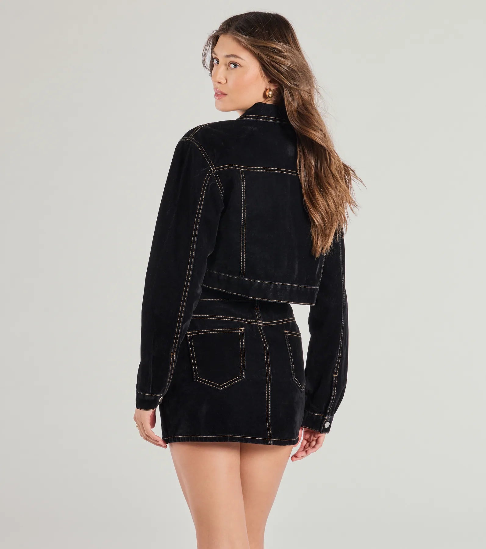 Contemporary Chic Cropped Flocked Denim Jacket