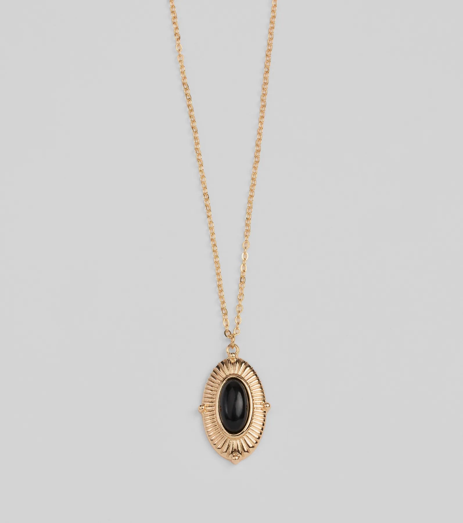 Elevated Classic Pendant Chain Necklace