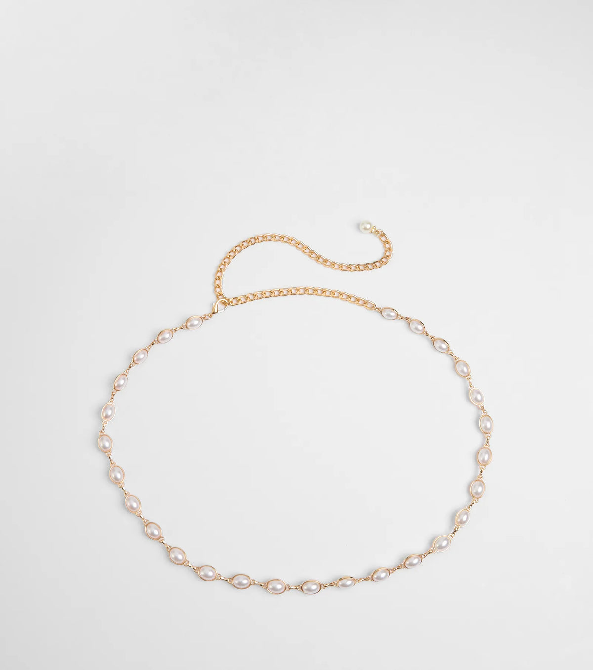 Oh-So-Chic Faux Pearl Chain Belt