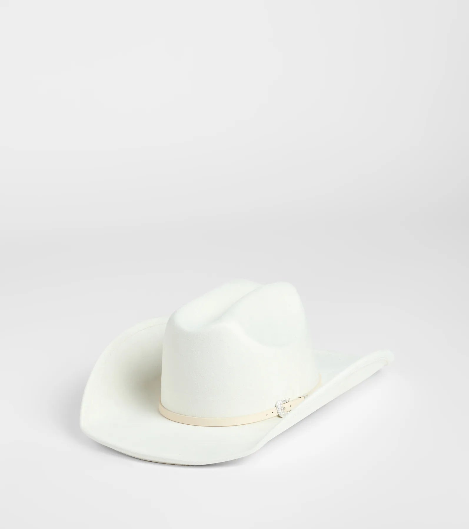 Countryside Chic Buckle Strap Cowboy Hat