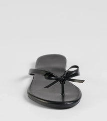 Perfect Pair Bow Detail Thong Strap Sandals