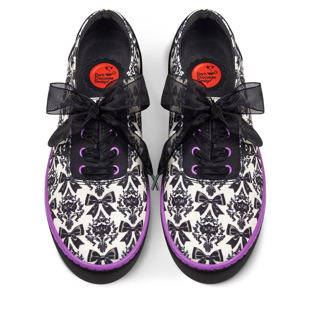 Chocolaticas® Bowtique Noir Casual Sneaker