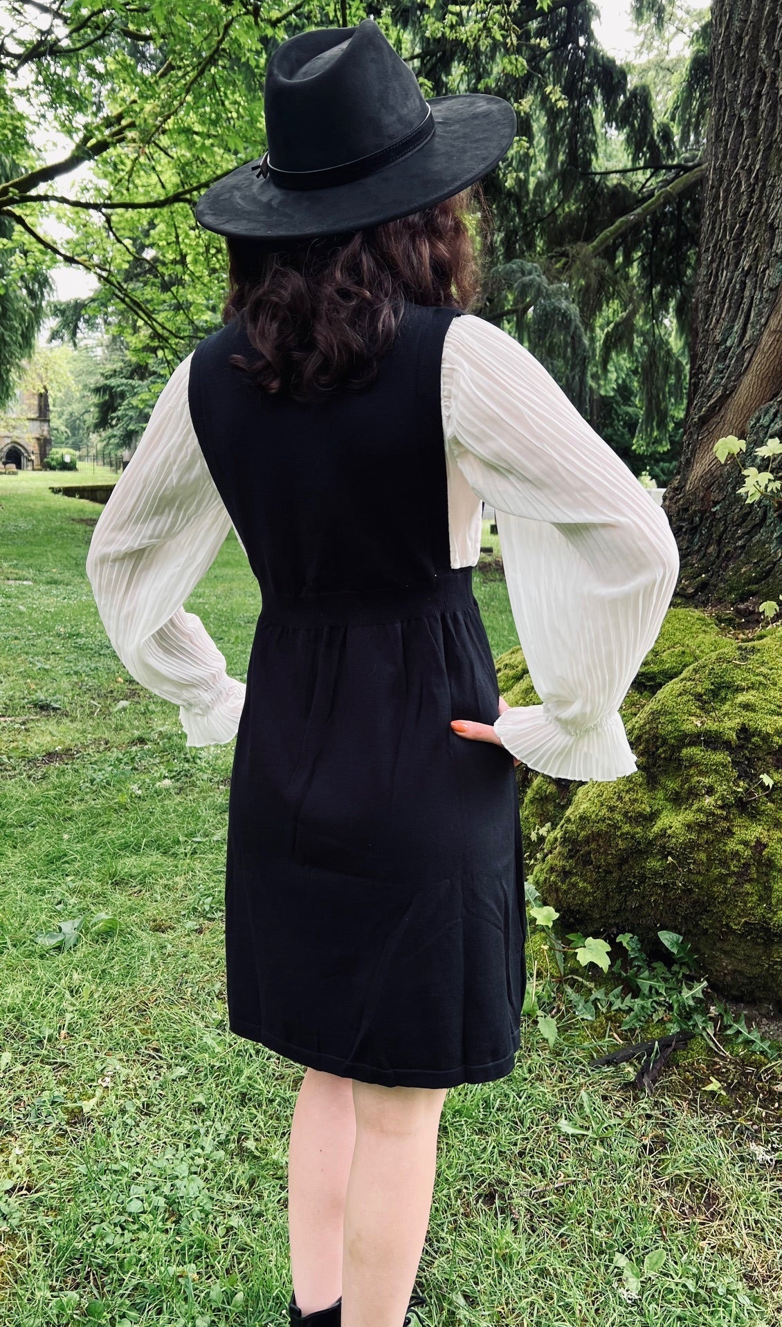 Rue - Dark Academia Sweater Dress