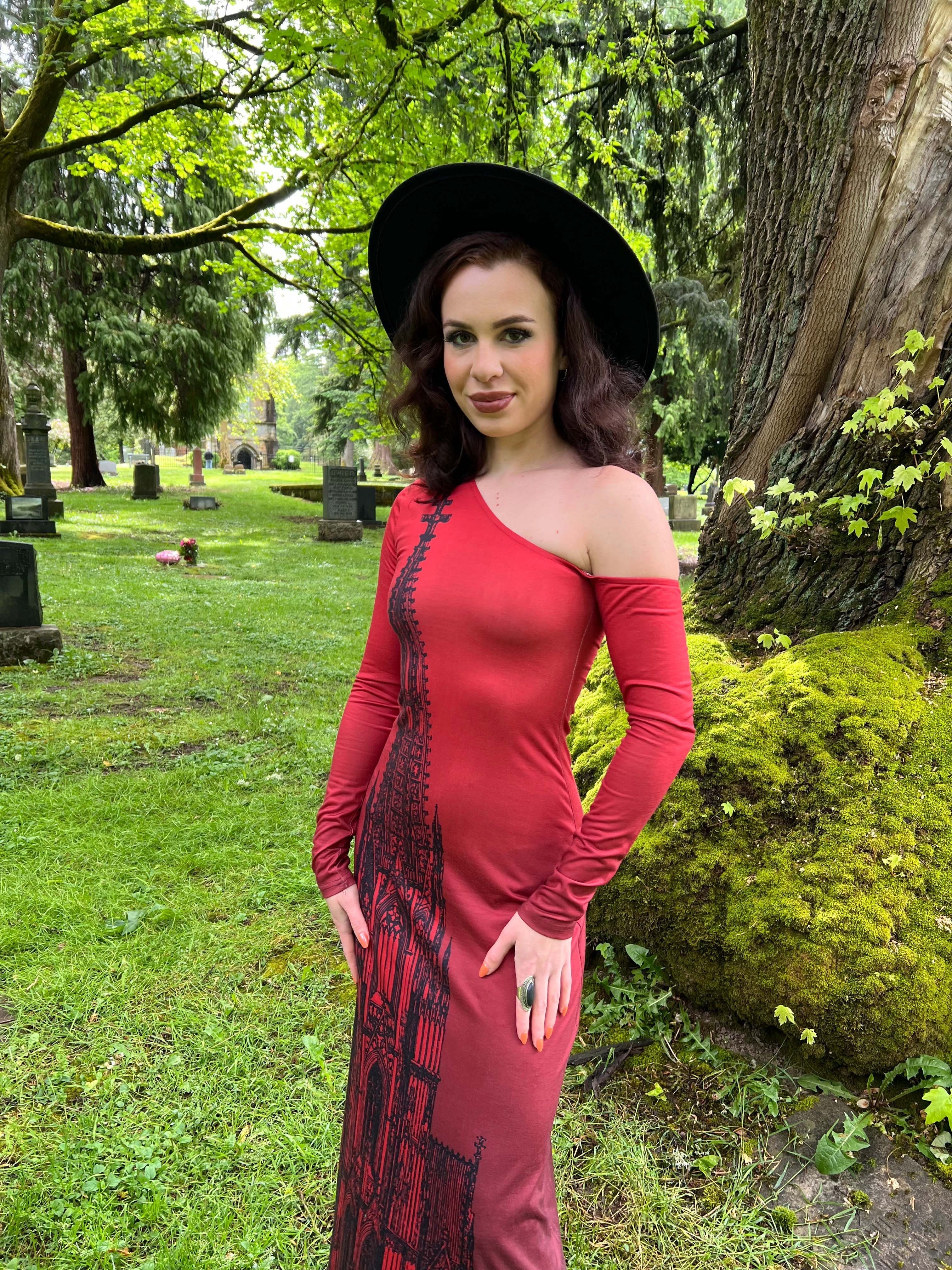 Elspeth - Comfy Cathedral Maxi Dress