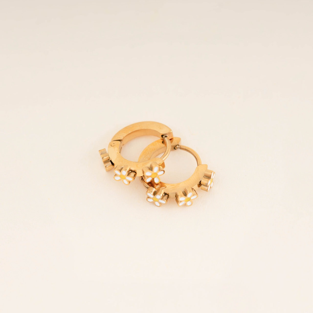 Daisy 3D Huggie Hoop Earrings
