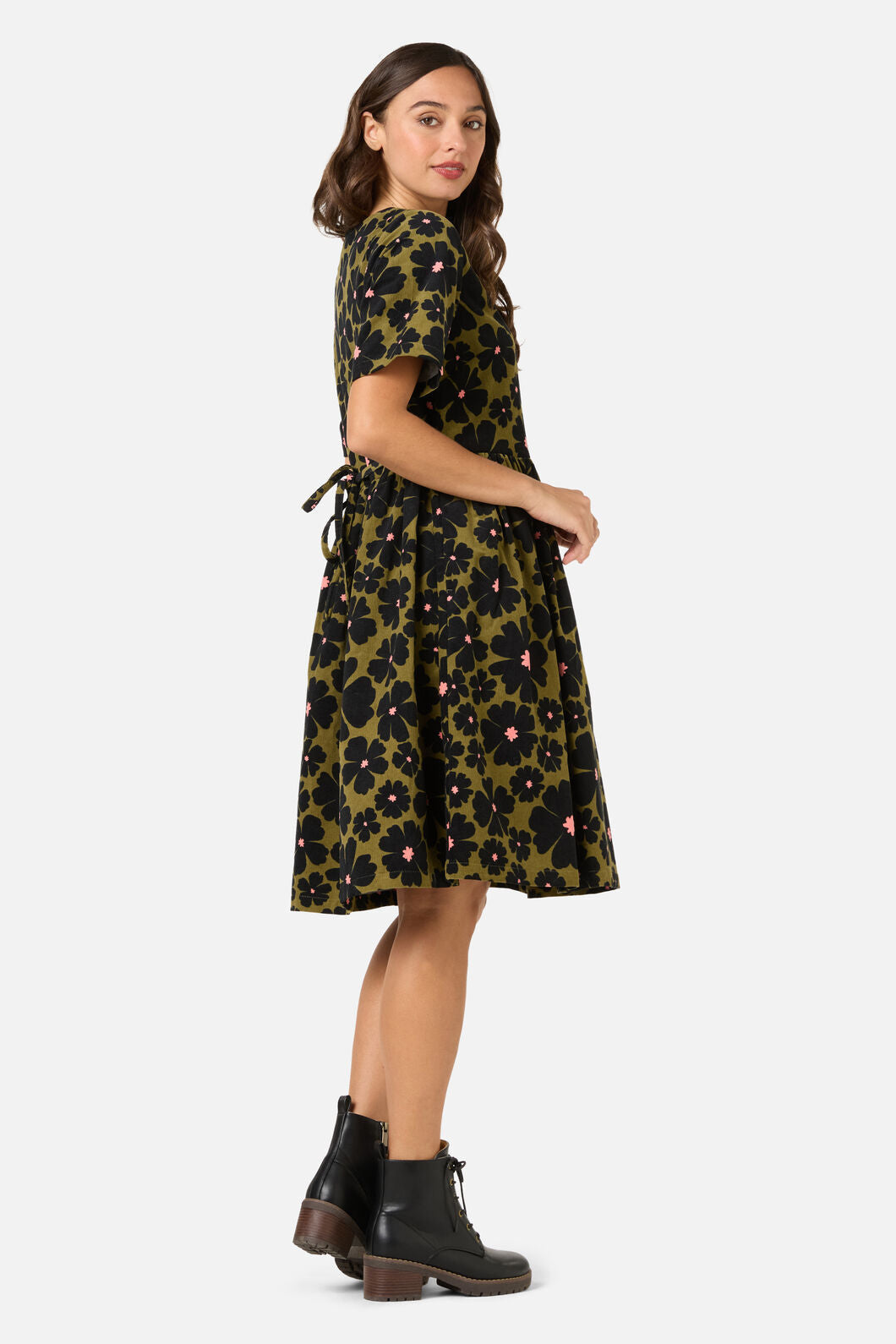 Donna Flower Corduroy Smock Dress